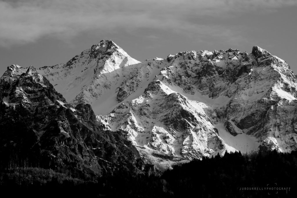 Massif de Belledonne - Isère, France ©jubourrellyphotograff