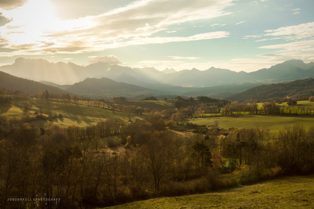 Le trièves - Alpes, France ©jubourrellyphotograff