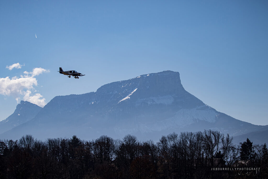 Vol avion - Alpes, France ©jubourrellyphotograff